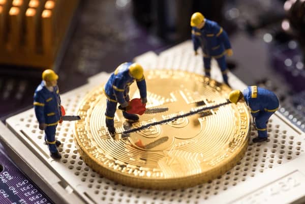UNDERSTANDING BITCOIN HALVING: A COMPLETE GUIDE